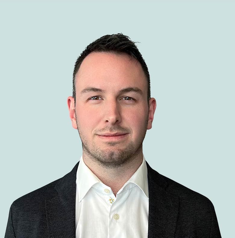 Jordan Bauman, Vice-président, Communications d'entreprise